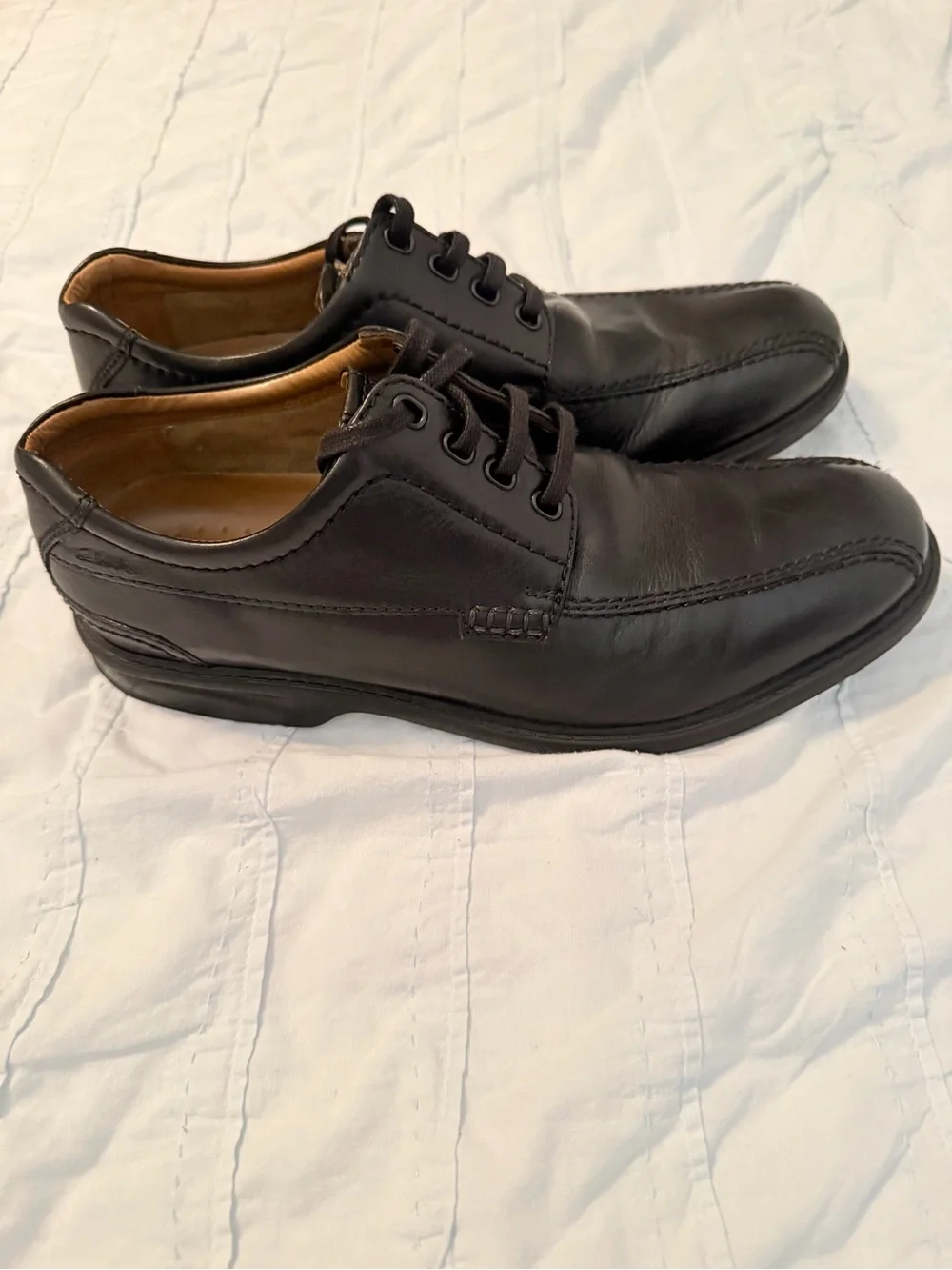 Clarks Black Leather Lace-Up Oxford Shoes